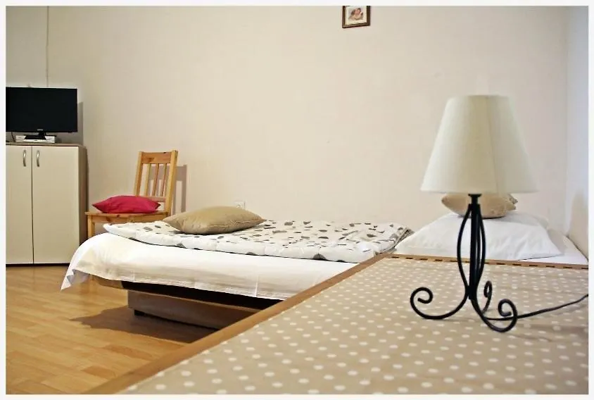 Apartment In Slatine With Sea View, Terrace, Air Conditioning, Wi-Fi